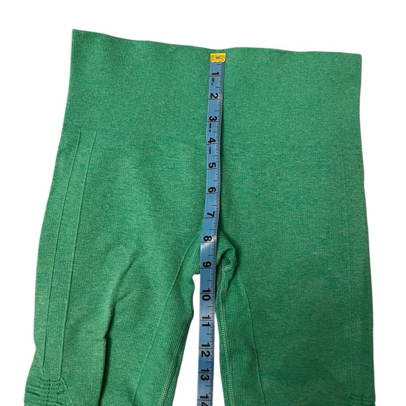 Lululemon In the Flow Crop Leggings Green | Size
Unknown (See Measurements) - Picture 8 of 10
